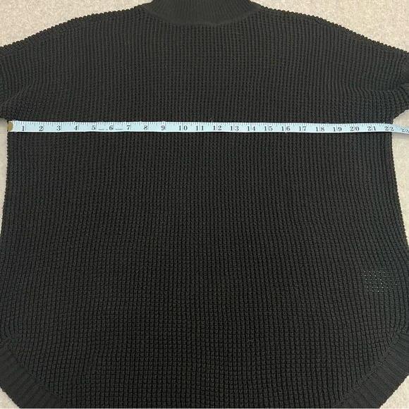 Womens Small Black Cotton Blend Oversized Knit Turtle Neck Sweater Minimalist - Picture 4 of 9